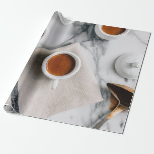 PAPEL DE REGALO TEACUP BLANCO CERÁMICO LLENO DE LÍQUIDO ROJO