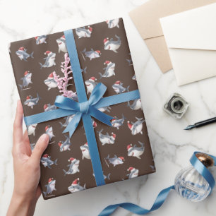 Papel De Regalo Tiburones de Navidad Lanzados sobre Marrón Oscuro