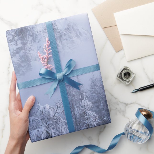 Papel De Regalo Tierras maravillosas del invierno, niebla, bosque  (Regalar)