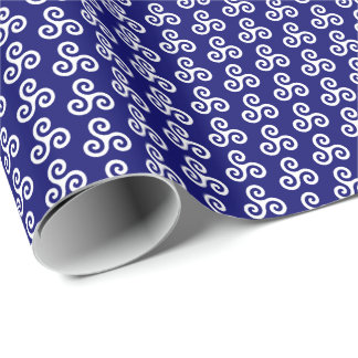 Papel De Regalo Triple espiral celta blanca en azul oscuro