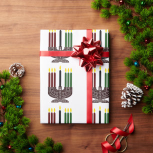 Papel De Regalo Velas de Kwanzaa verdes rojas