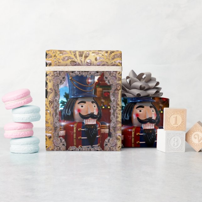 Papel De Regalo Victoriano Sr. Nutcracker Personalizar (Baby Shower)