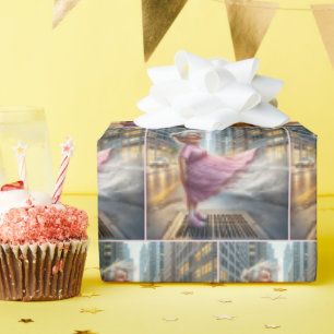 Papel De Regalo Vieja anciana de cumpleaños parada en un respirade