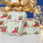 Papel De Regalo Vintage Christmas Lady presenta el oro verde rojo<br><div class="desc">Navidades como se veía en los años 50 con esta obra de arte retro de una mujer vestida con un vestido de falda completa y rojo.</div>