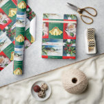 Papel De Regalo Vintage Christmas Pattern Retro Santa Claus<br><div class="desc">Envuelto los regalos de tus Navidades en este papel de estilo antiguo. También puede utilizar este papel de diseño vintage con Santa Claus retro y campanas de oro para sus artesanías de vacaciones.</div>
