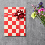 Papel De Regalo Vintage de papaya y tablero de cheques rojos<br><div class="desc">Papel de envolvimiento de papaya y tablero de cheques rojos</div>
