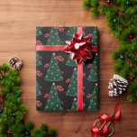 Papel De Regalo Winter Candy Cane Holly Berry Black Christmas Tree<br><div class="desc">Un hermoso diseño con árboles de Navidad,  Berries Red Holly y Baubles de Candy Cane para envolver todos tus regalos de vacaciones. Disponible con diferentes colores de fondo: blanco,  rojo,  marino,  verde,  negro</div>