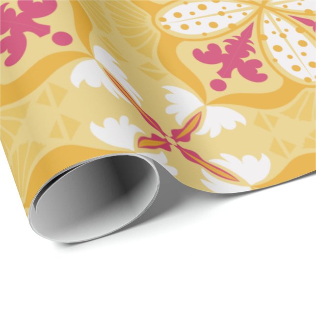 Papel De Regalo Yellow and pink floral-patterned (Subido por el creador)