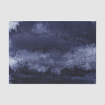 Agua de color azul marino oscuro