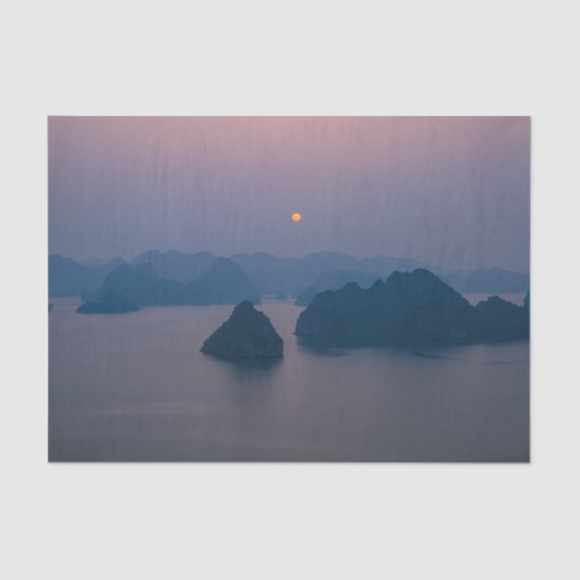 Papel De Seda Atardecer sobre Bahía Halong - Vietnam, Asia (Anverso)