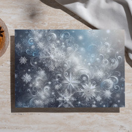 Papel de seda con copos de nieve plateados y azule