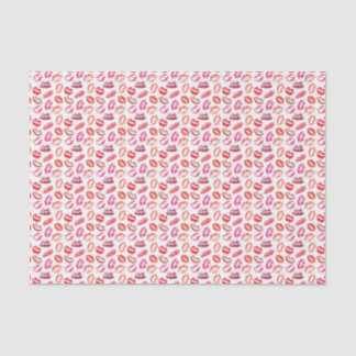 Papel de seda con huella de beso de lápiz labial