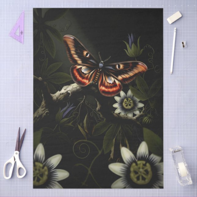 Papel De Seda Decoupage Woodland Moth Illustration (Artesanía)