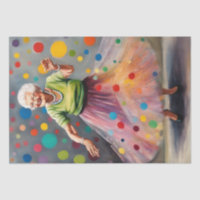 Elegancia alegre: Vieja Dama en falda colorida