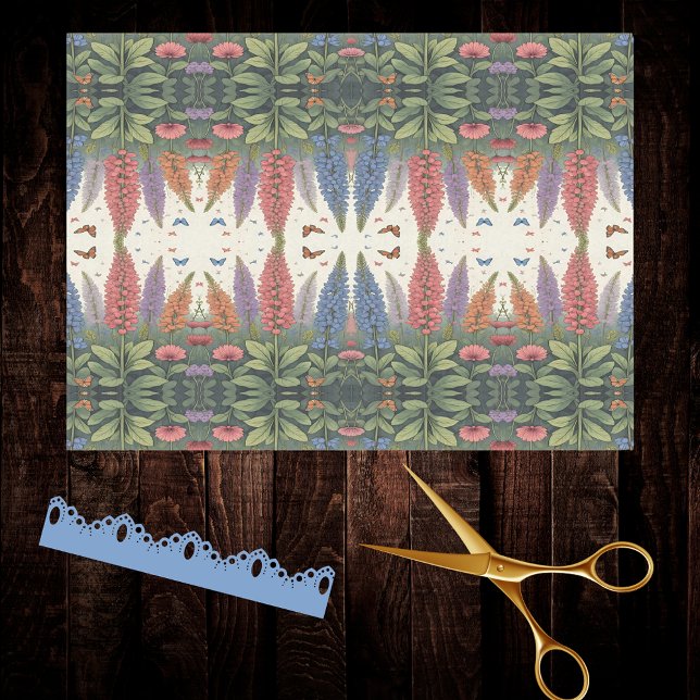 Papel De Seda Flores de lupa en mariposas patrón de cosecha (Subido por el creador)