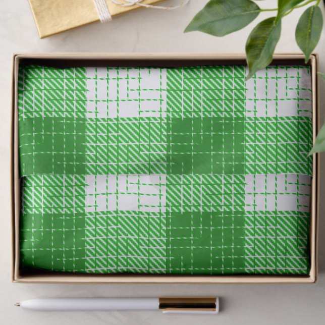Papel De Seda Green and White Bold Checkered Plaid Design  (Subido por el creador)