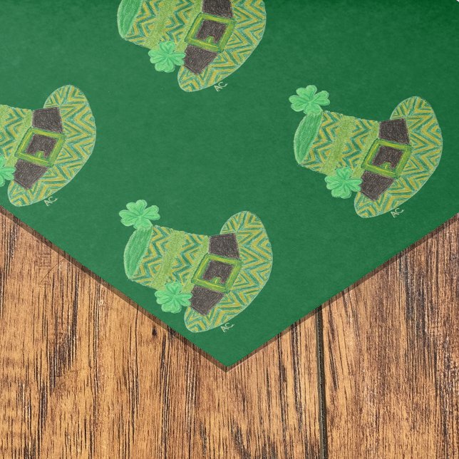 Papel De Seda Green chevron leprechaun's hat green tissue paper (Subido por el creador)