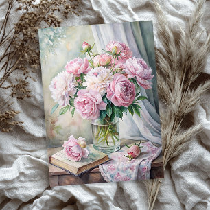 Papel De Seda Jarrón elegante con peonías rosadas sobre la mesa