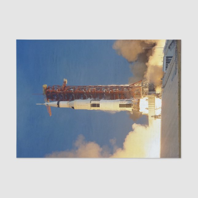 Papel De Seda La Tierra sacude mientras el Saturno V se desplaza (Anverso)