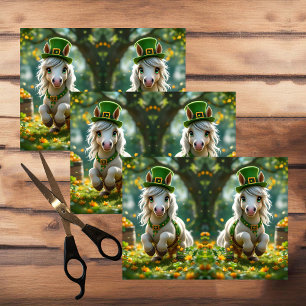 Papel De Seda Pony lindo con gorra verde, brida en flores