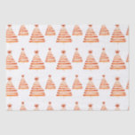 Papel De Seda Rústico Boho Rojo Cinnamon Stick Christmas Tree Wr<br><div class="desc">Un diseño fantasioso con árboles rústicos rojos de Navidad hechos con palos de canela y coronados con una cinsettia. El fondo blanco lo mantiene claro y aireado.</div>