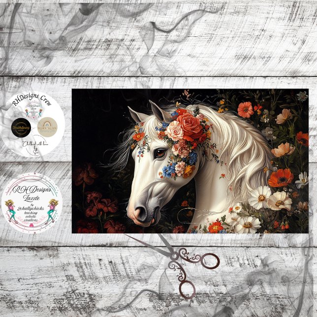 Papel De Seda Tapiz de caballo blanco sereno de decoupage florec (Subido por el creador)