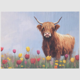 Papel De Seda Vaca de las Tierras Altas en un Campo de Tulipanes