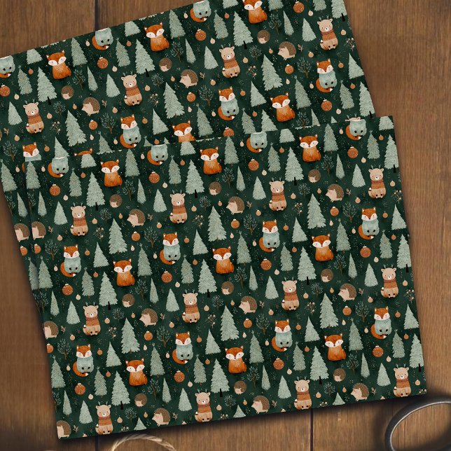 Papel De Seda Whimsical Christmas Tree with Red Fox Dark Green (Subido por el creador)