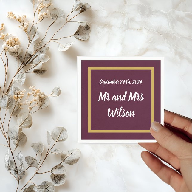 Papel Elegante caligrafía de oro en servilleta de cóctel (Subido por el creador)