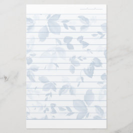 Papel en blanco con papel de escritura floral