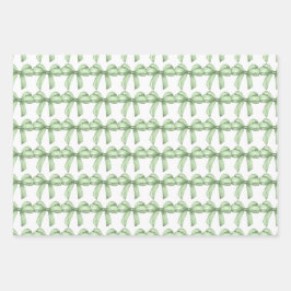 Papel envuelto de arcos verdes. Embalaje de regalo