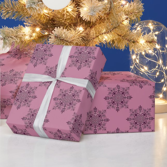 Papel envuelto de Navidades rosados de Victoria (Vacaciones)