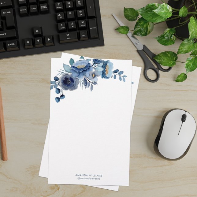 Papel estacional de monograma floral de Blue Garde (Subido por el creador)