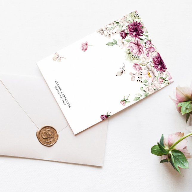 Papel estacional de monograma floral en el jardín  (Subido por el creador)