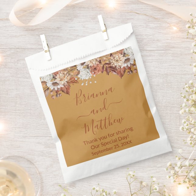 Papel Floral de otoño en bolsa de oro (Cortado)