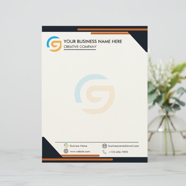 Papel letterhead moderno negro y naranja (Anverso de pie)
