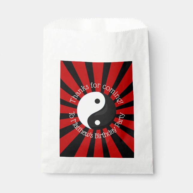 Papel Partido de cumpleaños Karate favorece la bolsa (Anverso)