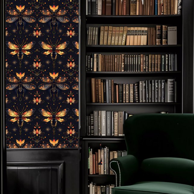 Papel Pintado Academia Oscura Grandes insectos rojos y dorados (Dark Academia Large Red and Gold Insects Wallpaper in a library.)