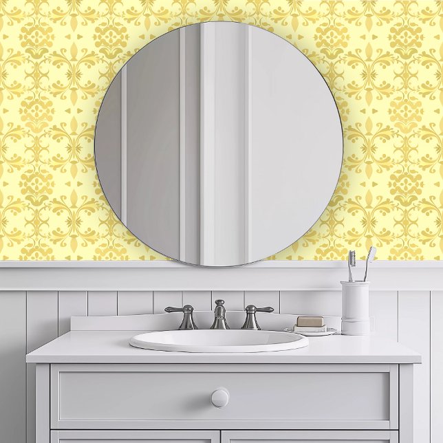 Papel Pintado Amarillo decorativo monocromático (Monochromatic Decorative Yellow Wallpaper in a white bathroom.)