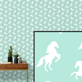 Papel Pintado Caballos blancos sobre verde suave