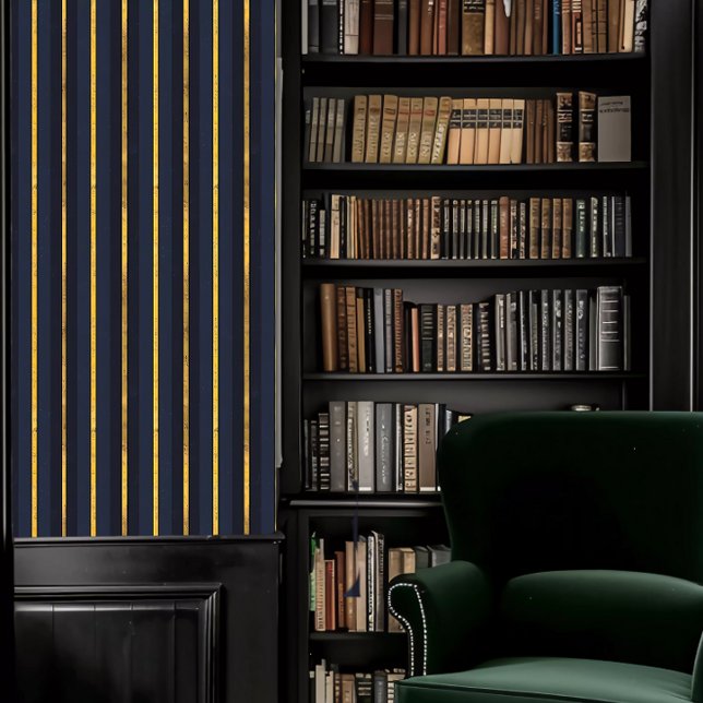 Papel Pintado Dark Academia Alternativa de Blues y Bandas de Oro (Dark Academia Alternating Blues and Gold Stripes Wallpaper in a library.)