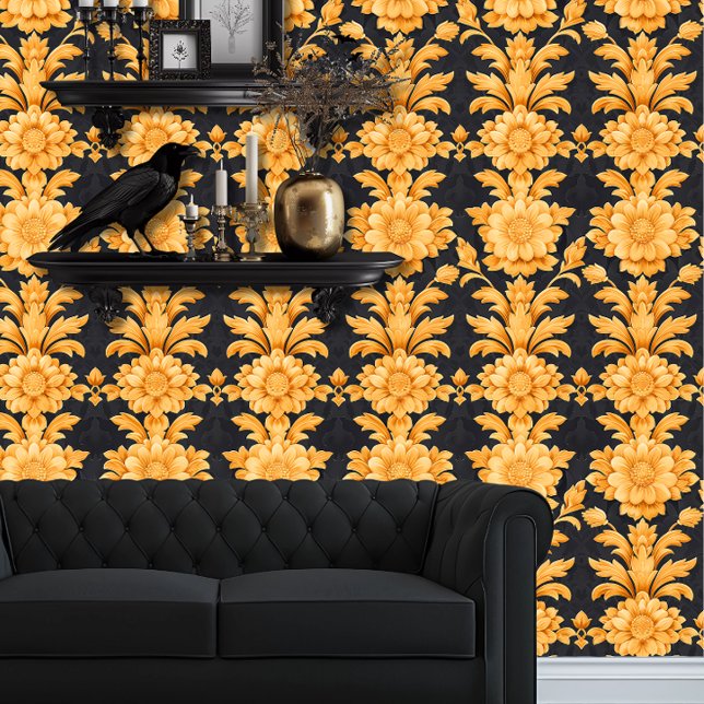 Papel Pintado Flores de oro de Whimsigoth en negro (Whimsigoth Yellow Floral Damask on Black wallpaper behind a black couch.)