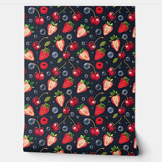 Papel Pintado Fresas y cerezas en un fondo oscuro (Desenrollar)