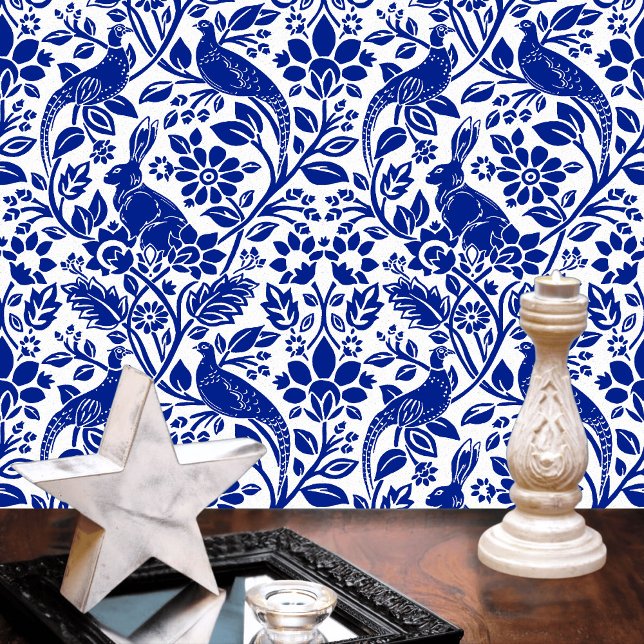 Papel Pintado Patrón de faisán y liebre, blanco y azul oscuro (Subido por el creador)