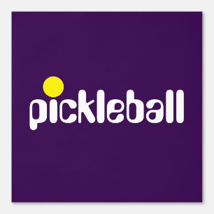 Papel Pintado PICKLEBALL Blanco Frío Amarillo Texto Sobre Morado