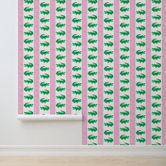 Papel Pintado Preppy Alligator Greek Key Stripe – Pink & Green