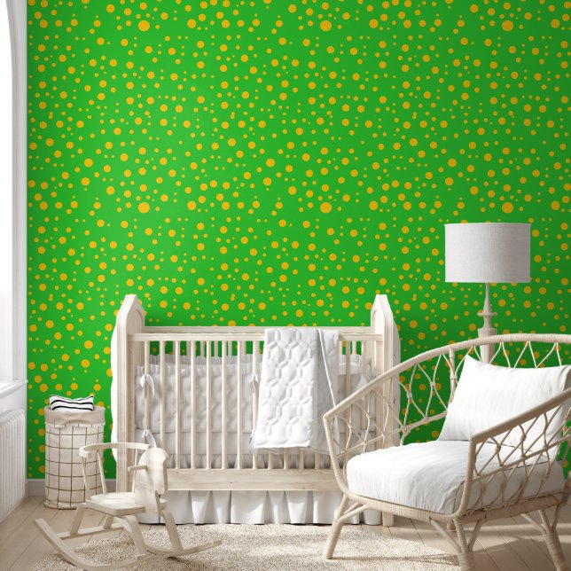 Papel Pintado Puntos Naranjas juguetones en el verde animado (Niños)