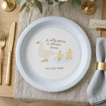 Plato para la fiesta de bebé Silly Goose está casi