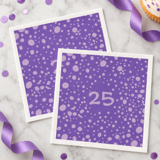 Papel Servilleta de cumpleaños con manchas de color púrp
