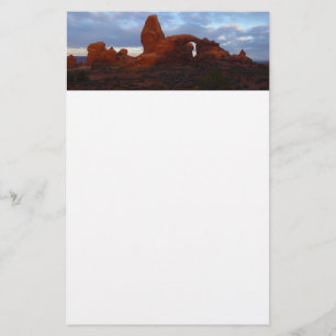 Papelería Arco de torres al amanecer en el Parque Nacional d